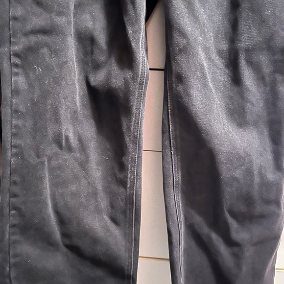 Pretty Little Thing Black Mom Jeans - Picture 2 of 6